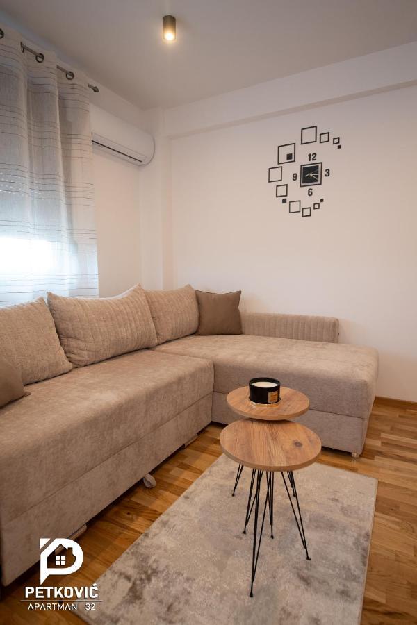 Petkovic Apartmani Studio32 야고디나 외부 사진